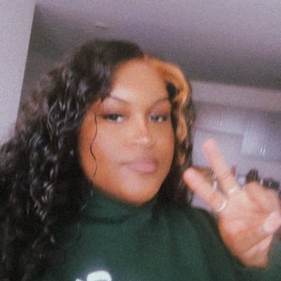 kdollas2's profile picture. • jesiah•