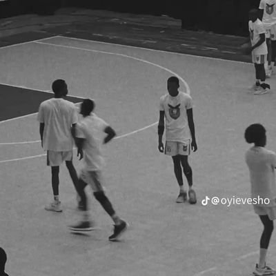 harvard_rayyyy's profile picture. 