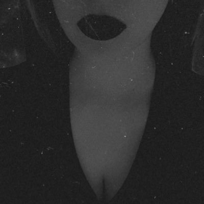 CalliopeInLove's profile picture. i have daggers for eyes. i’ll make you choke on your words. NSFW-ish. before you attempt to DM, I don’t sext or exchange pics. don’t bother.