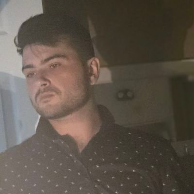 itzBirdi's profile picture. i take bad selfies