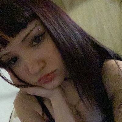 aaaagosttina's profile picture. exxxtravagancia https://t.co/aD17aRs9ky