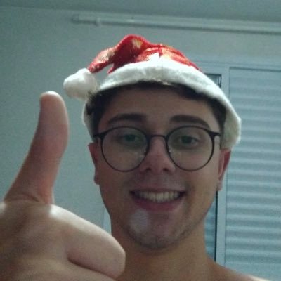 nibiszada's profile picture. apreciador de gatos, peitos e stephen curry