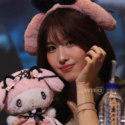 yemimerry's profile picture. 