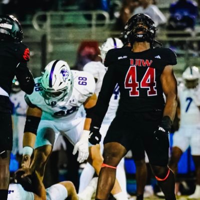 Jeremiahyoung44's profile picture. EDGE RUSHER (@UIWFootball). NCAA ID# 2310129754 #JucøProduct