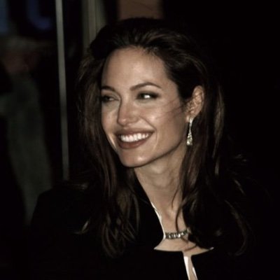 qvl113's profile picture. ⠀⎯ مـانـي مـن الـلي يِتبـع الطيـر لا طـار
مِـن راح عنـي مـا يِتبـعـه غِـير ظلّـه 💓