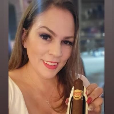 sexycigarist00's profile picture. 💨🌬️Cigar Aficionado 💨🌬️