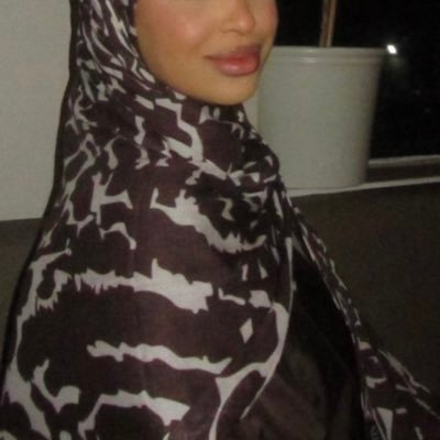 mhlivin's profile picture. ٱلْحَمْدُ لِلَّٰهِ