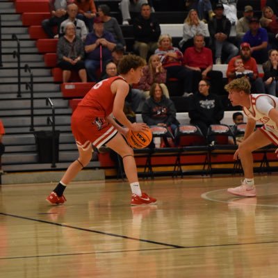 Griffin_Hougham's profile picture. | ‘28 | 6’2 | Guard | Brimfield High School | PN: 309-403-5859 | Griffin.hougham@gmail.com
