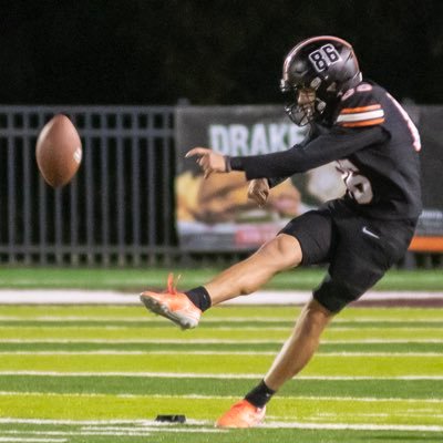 IsaacSm99983714's profile picture. @UPIKEFOOTBALL |K|