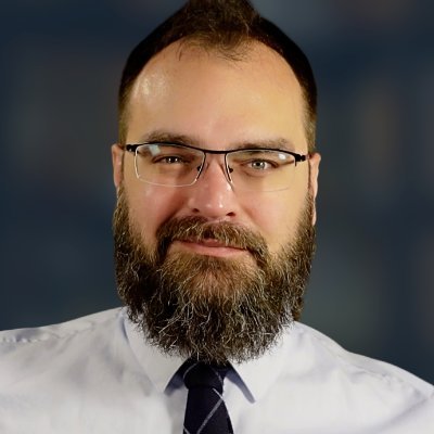 DerekMcAllister's profile picture. Husband, Father, Philosopher 🥃📚🇻🇦📿 ⬇️ Full videos 🎥 Subscribe! ⬇️