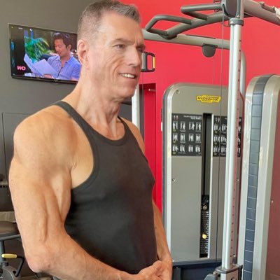 steve_tightfit's profile picture. #SlavaUkraini . New album FOREVER on Energise records just released. Severely sight impaired (CMV retinitis) but don’t miss much. #FBPE 🇪🇺 #Gills #coyg 💙