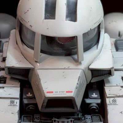 hir_zeonic's profile picture. 元ゲーメストライター(数号だけw)元ハイスコアラー🤔❓️
現在模型サークルGMR所属
主にガンプラ、ボトムズその他なんでも好き
でも手は遅め😱