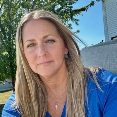 kristyhowell803's profile picture. 