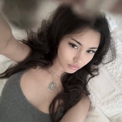 lakedoes's profile picture. 