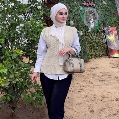 rawn_abdeljawad's profile picture. من النهر إلى البحر. الوطن أوّلًا والوطن أخيرًا