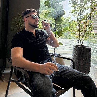 GingyTrades's profile picture. Chief Growth Officer + Marketing @EdgeTrade
Prev: @bullx_io @yeet