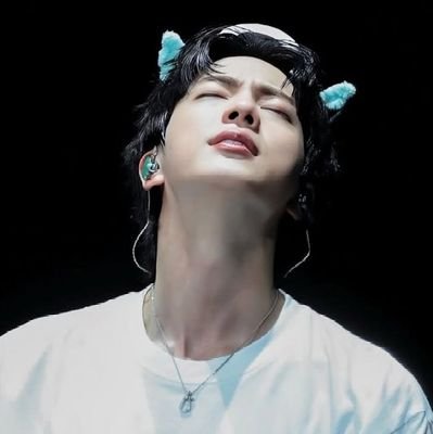 BorahaeSeokjin's profile picture. what if he flings it?
then he flings it.