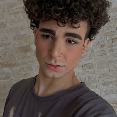 ttluufz's profile picture. Eternal Sunshine - Past Life