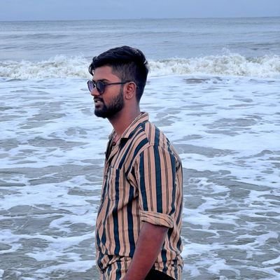 lingesh922's profile picture. 