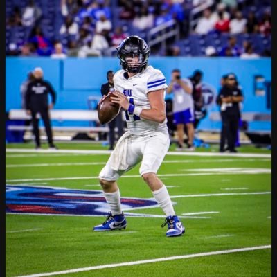 BlaineyDowling's profile picture. Eastern Illinois transfer portal QB. 2 ⭐️ QB 6”2 215 https://t.co/nqNKc90vMy || Buisness/NIL inquires @chrisfairagent