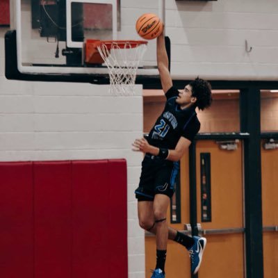 ajharris07's profile picture. CO/2026 6’5 3.96GPA