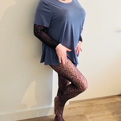 maskedmodelsuk's profile picture. Professional Photographer at ‘Masked Models UK. Promoting adult content. +18 only! #MaskedModels 🎭 💋