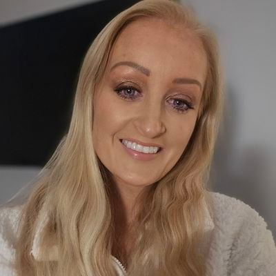 AnniesAnfield2's profile picture. Backup account @AnnieHarte21 
Massive @LFC fan ❤️ No DM's 🚫