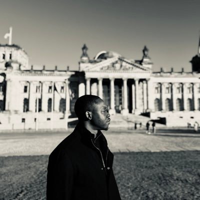 topeatiba's profile picture. Law • Strategy • Governance • Lifestyle | #Shooter #Nigeria #SupportOurTroops #ProNigeria 🏌🏾