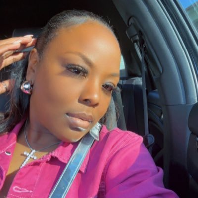 OctobersOwn_88's profile picture. Jackie💜🕊️