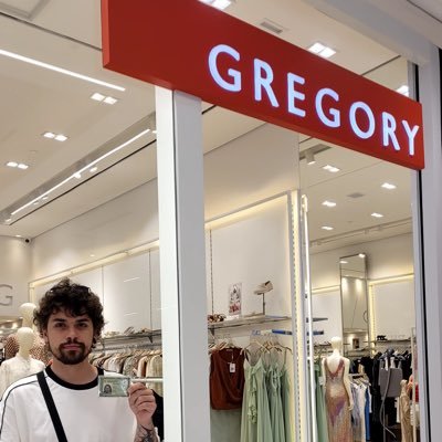 pfvrgreg's profile picture. .