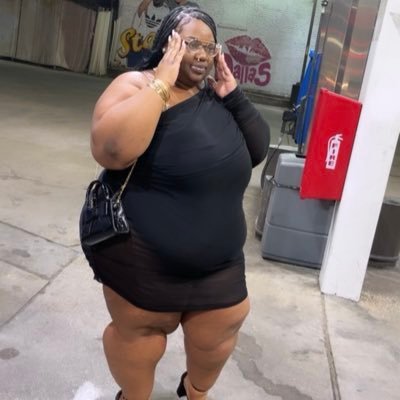 pronouncedke's profile picture. ki (pronounced ke)🌈. 5’3 🥳. plus size model 📸 libra ♎️ AR ✈️ TX 😌