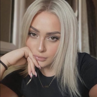 dilaaydilge's profile picture. 34