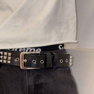 piastrimaxxer's profile picture. i like cars and apples and bananas