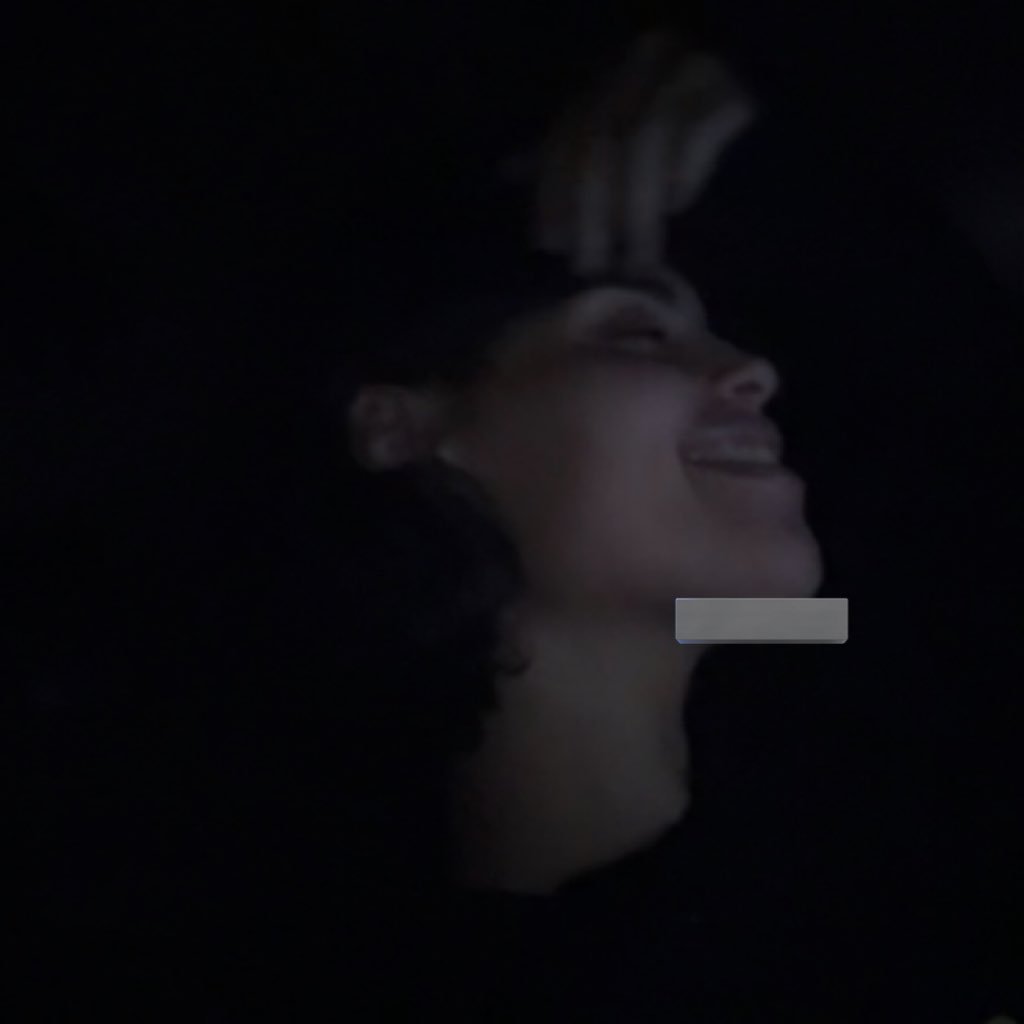 J_ill7's profile picture. “a Light Thet neveR fadEs”