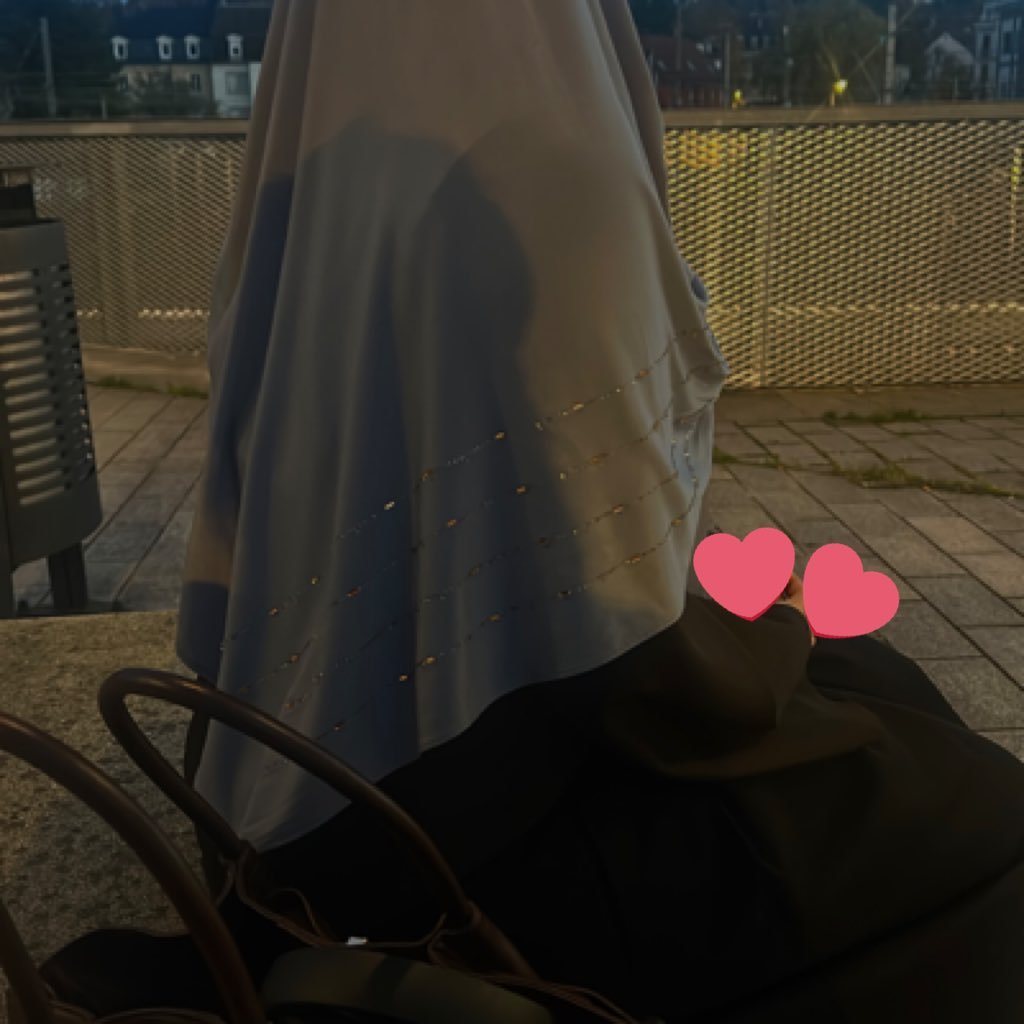 sllbnlh's profile picture. je ne réponds pas aux hommes en dm بارك الله فيك