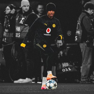 szn_duranville's profile picture. @Pacers Enjoyer #Yescers
 |Heja BVB💛🖤 |@HSV🖤🤍💙|@LFC
@ScuderiaFerrari❤️🤍/CL16🇲🇨
@Colin_CL16 My Love❤️