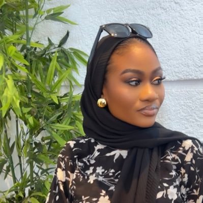 bubblyyyy_pie's profile picture. لَا يُكَلِّفُ ٱللَّهُ نَفْسًا إِلَّا وُسْعَهَا