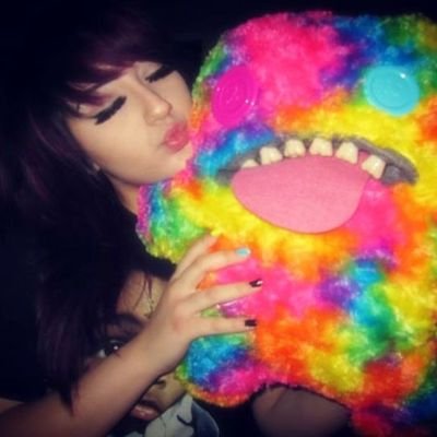 FartsGrey's profile picture. lowkey recovered 
I still cut myself tho 🫰
I'm an adult/18