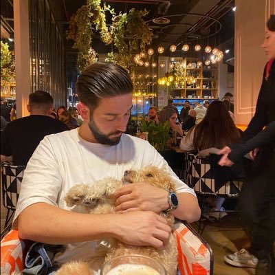 parsdemiroglu's profile picture. 