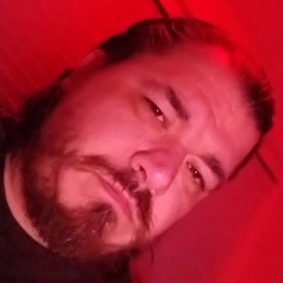 StevenRounceOne's profile picture. 43 year old, #single, #straight, #virgin, still living with my Mum, #unemployed.