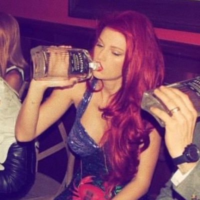 lilicanaMED's profile picture. vestibulanda de medicina e leitora compulsiva