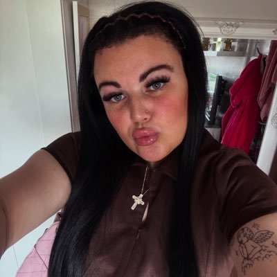 hopecoynex's profile picture. 