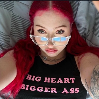 Elizabethzcpp's profile picture. 