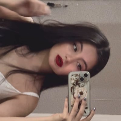 folkloretrack09's profile picture. seu pior pecado é que você destruiu e traiu a si mesmo por nada. @fluminensefc @tricofloresffc