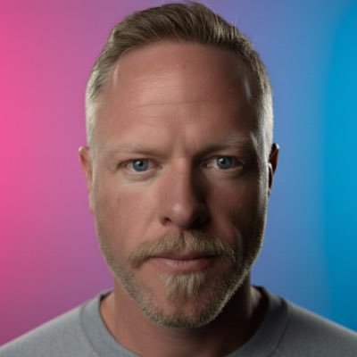 LeonLush's profile picture. it's a funny thing that you're here honestly ✉️: contact@leonlush.com