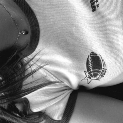 tommoshit30's profile picture. xx