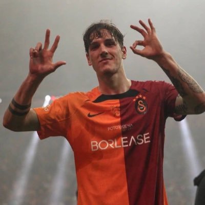 AlexCol_2's profile picture. 🇨🇴/🇺🇸. Bills mafia, Hala Madrid, Baron rojo sur. University of Texas at Austin — Bachelor’s Degree in Natural Sciences with a Specialization in Biochemistry