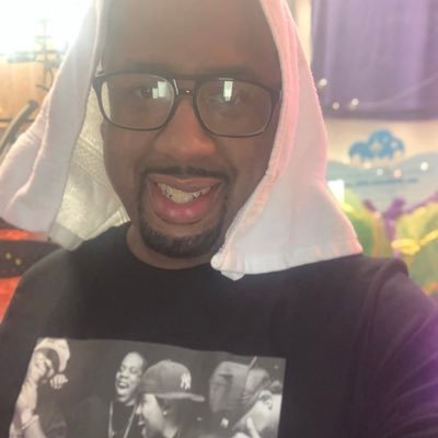 TheDotofB's profile picture. I say a lot on here but say nothing at the same time, LASTLY F.C my English is iffy 🫡