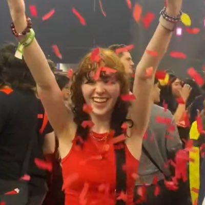 valKIERAe's profile picture. no.1 next semester and air catcher fan ⊬ • clancy tour belfast & dublin • LC!4LYF