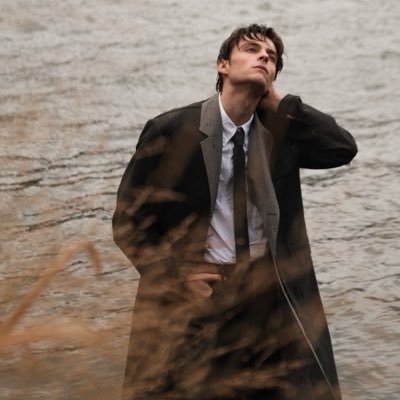 BoysByGirls's profile picture. A bi-annual menswear Fashion Magazine with soul. Photographed exclusively by female photographers.